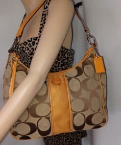 Alternative view of Coach F21873 Crossbody Hobo Bag