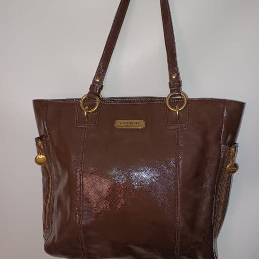 Coach (F20432) Handbag Chocolate Brown Patent - Image 4